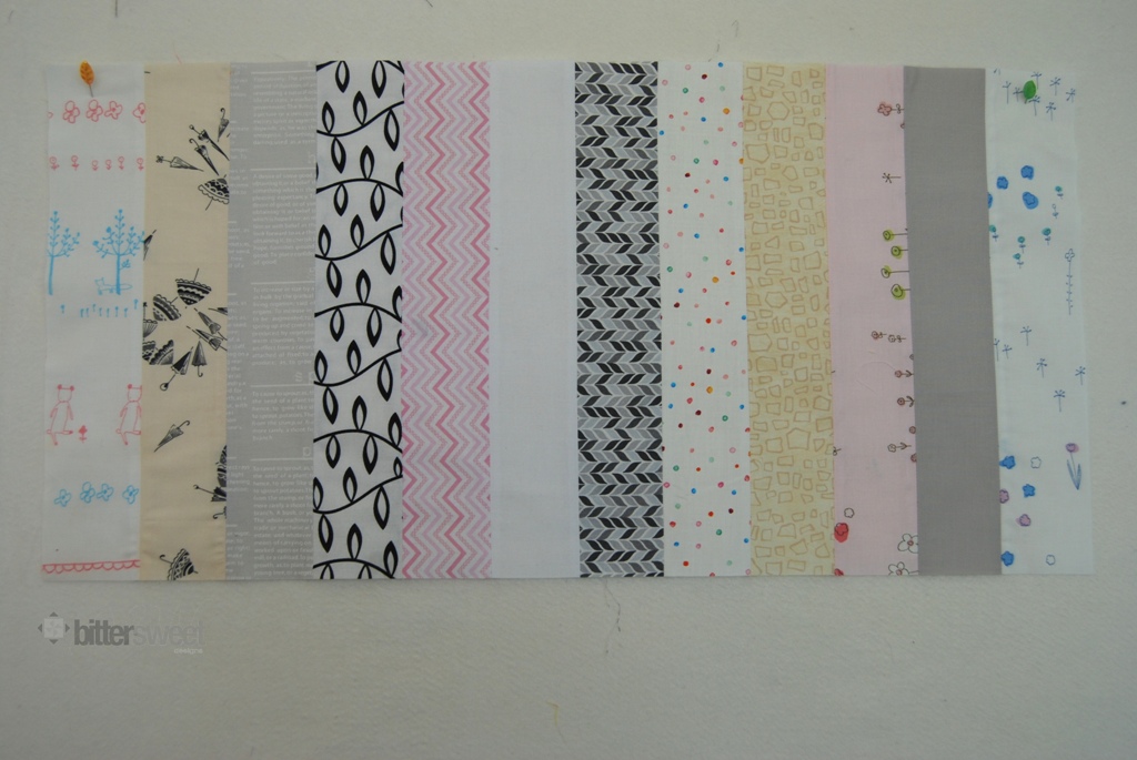 Trust Circle - Do Good Stitches - September 2013 Low Volume - https://www.clone.sewbittersweetdesigns.com